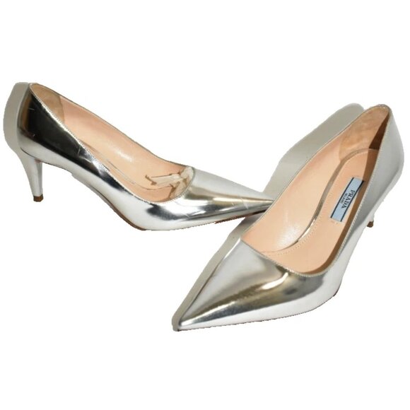 $950 PRADA Saffiano Leather Pump POINTY TOE ICONIC HEEL SILVER 36.5 (MG19) - Picture 1 of 8